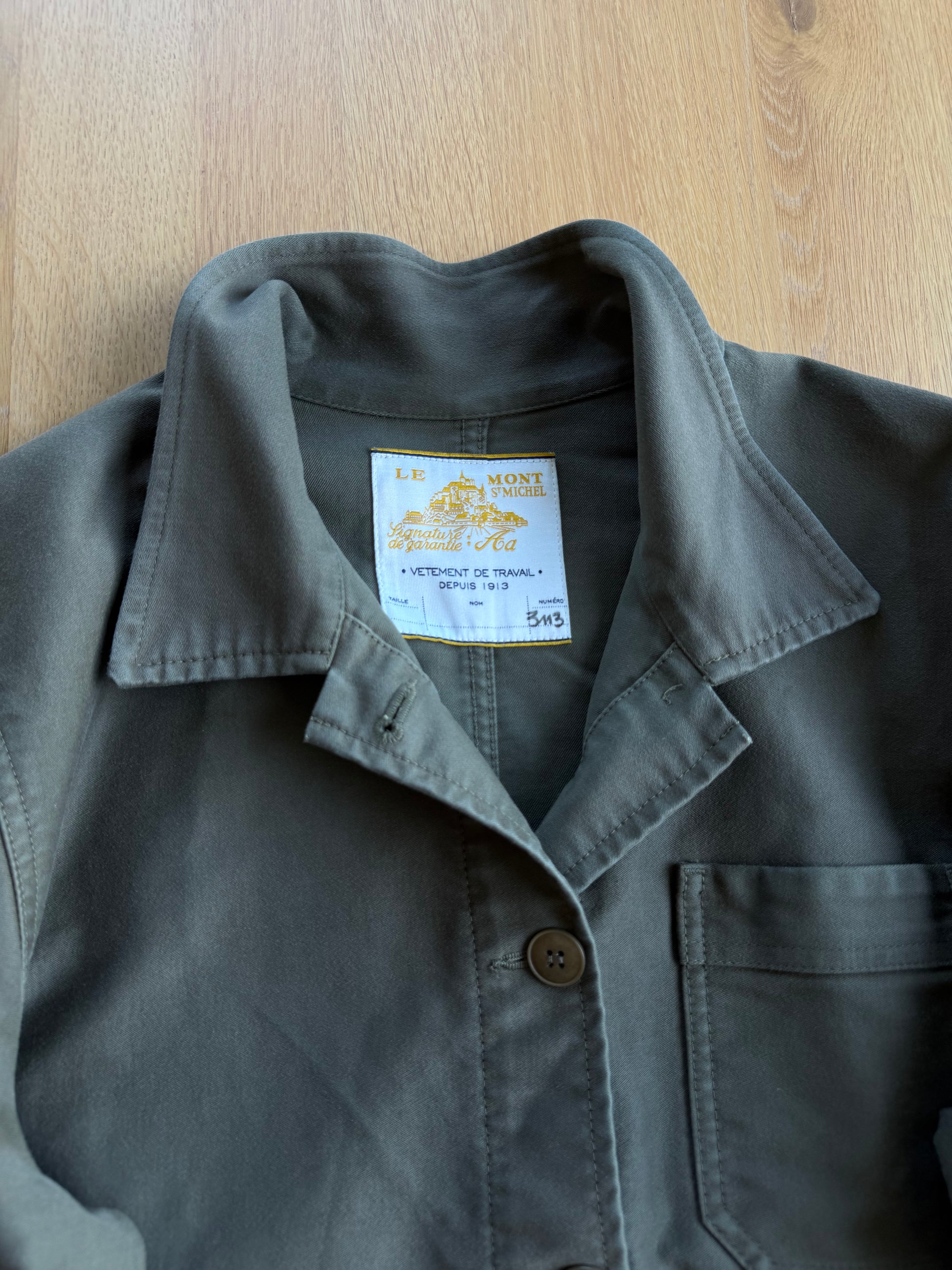 Le Mont St Michel Olive Chore Jacket, size S