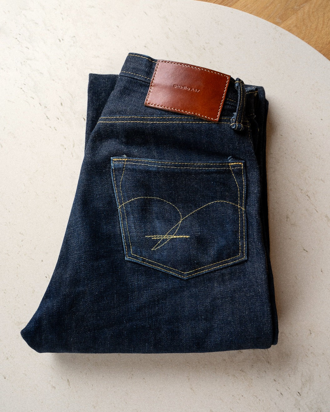 Straight 16 oz Selvedge #010